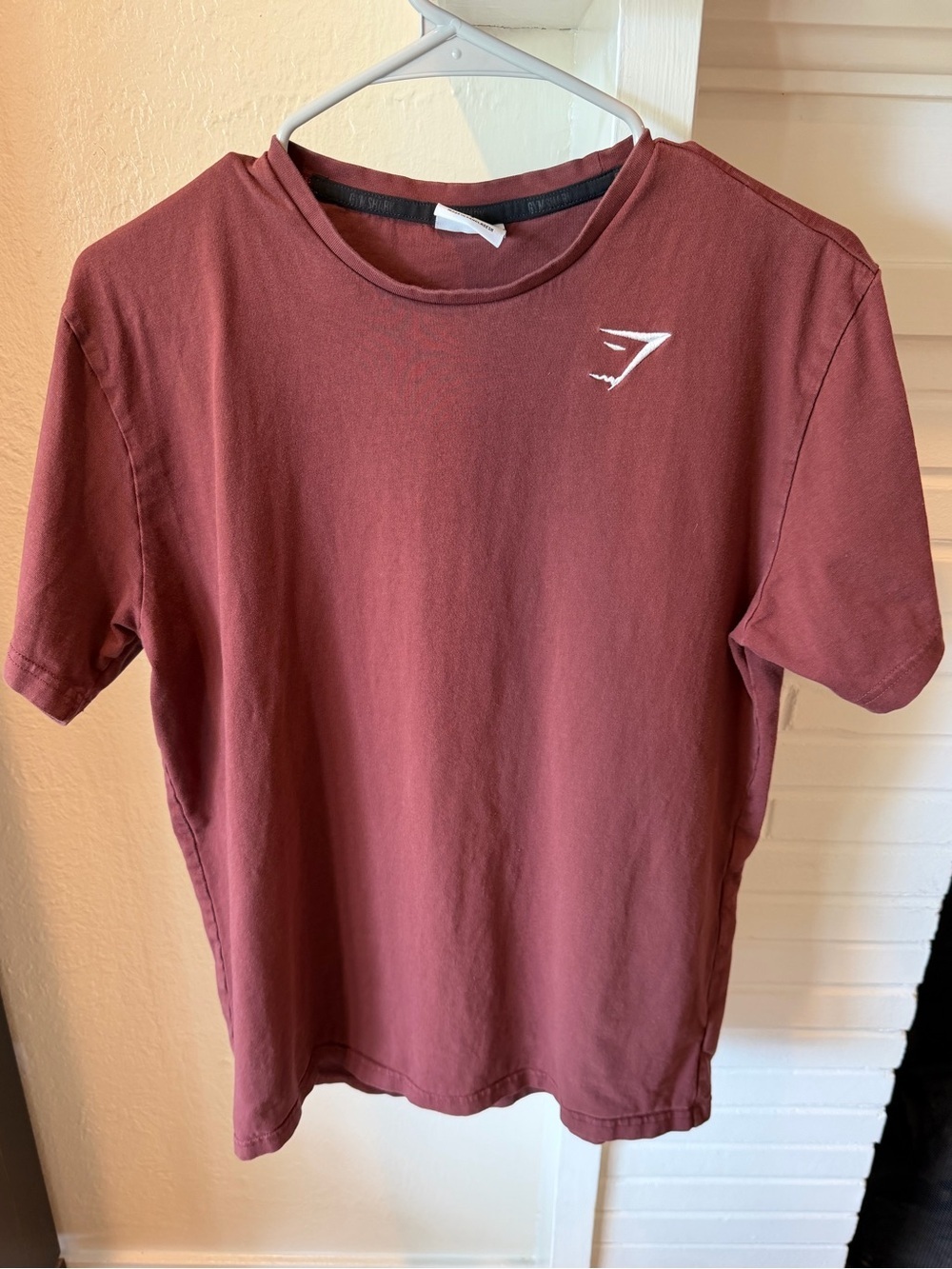 Gymshark Maroon Short-Sleeve Workout Top Size Small